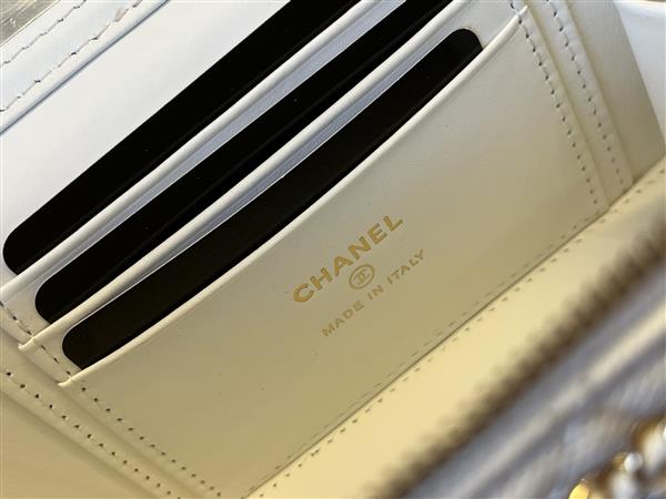 2026131222429982 590